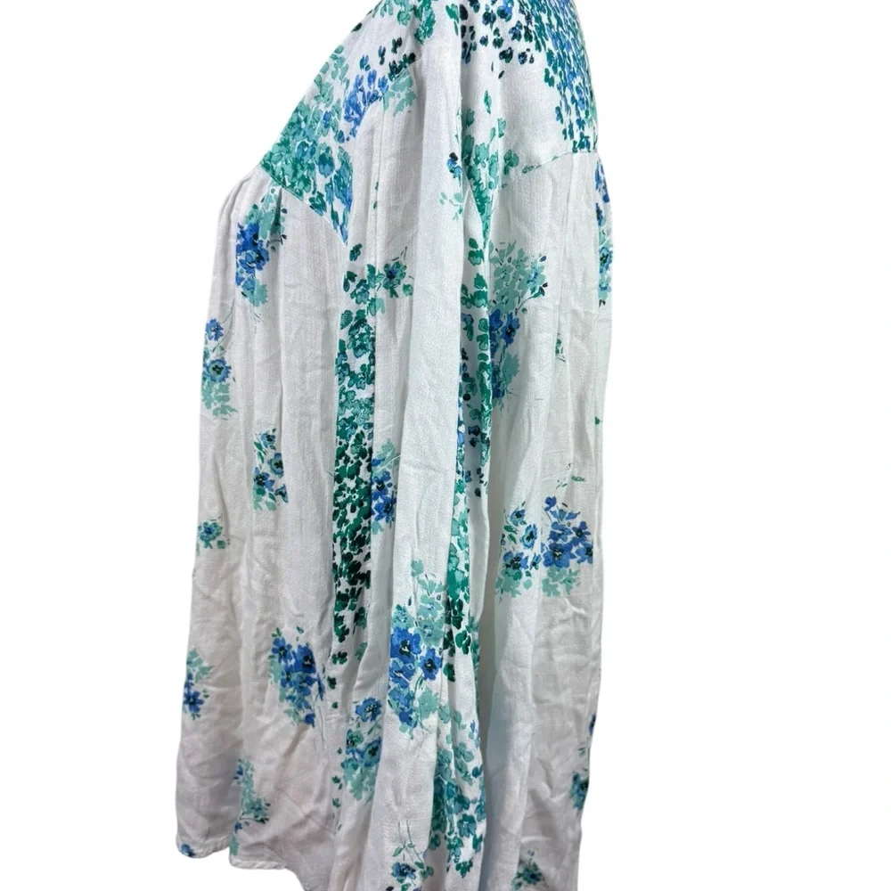 Lucky Brand blue and green print with white background top size XL - Picture 4 of 10